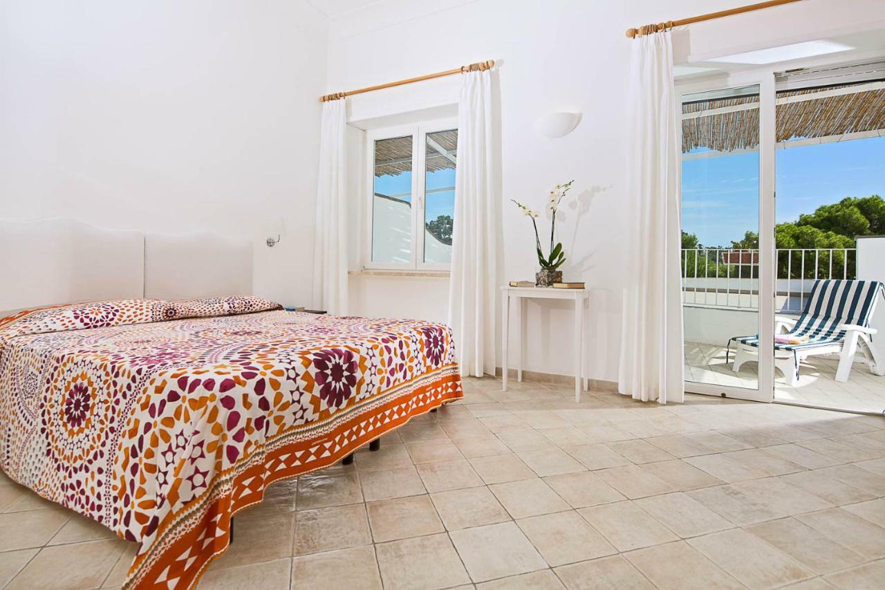 Hotel La Tosca Капри Экстерьер фото